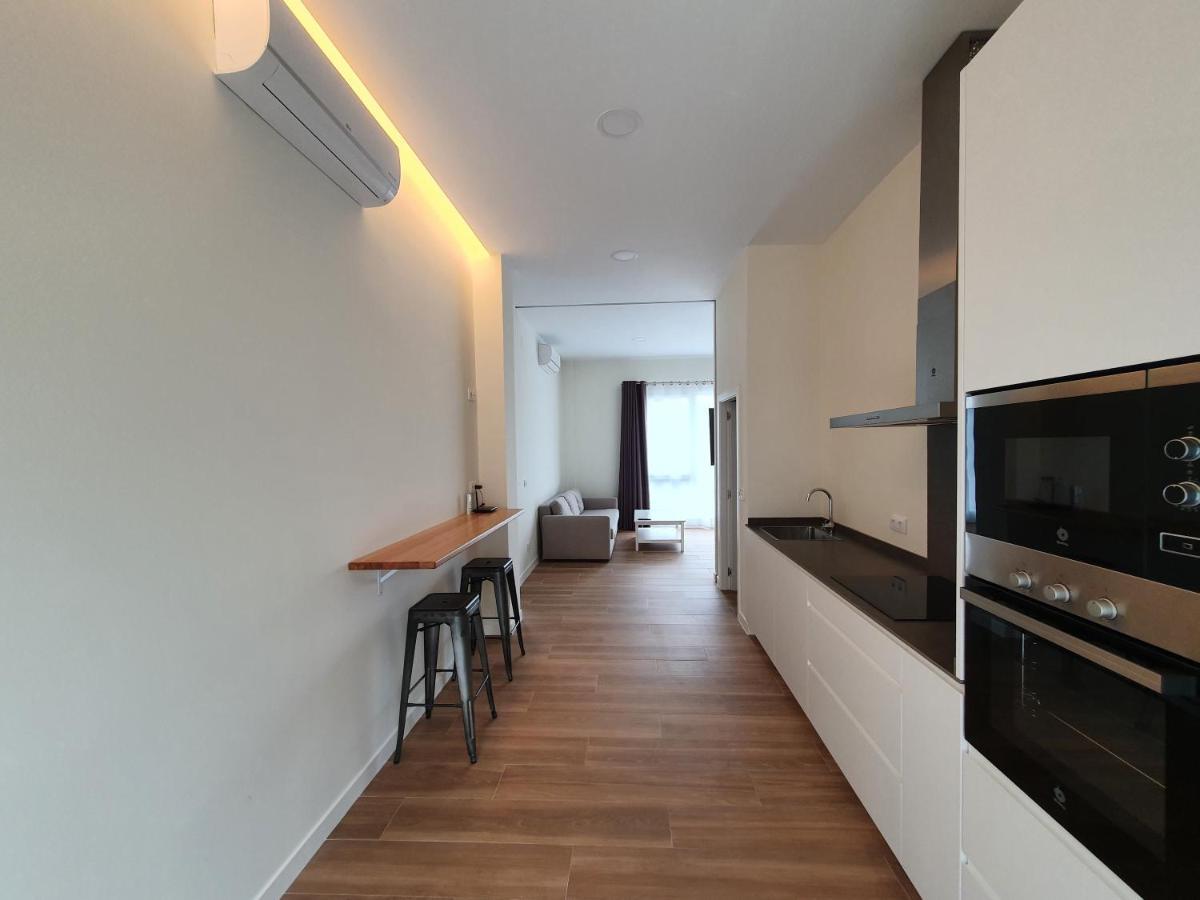 Redondela Apartments - Bedroom, Bathroom & Kitchen Luaran gambar
